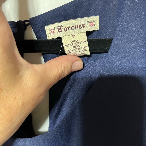 Forever 21 Navy Blue Pleated Midi Dress - Picture 2 of 3